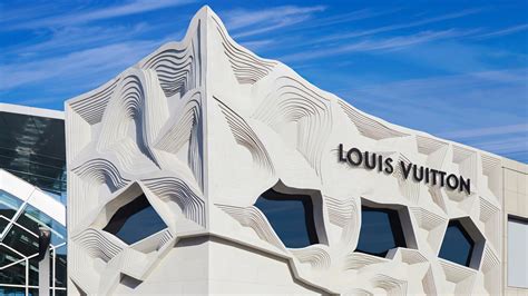 louis vuitton stores architecture